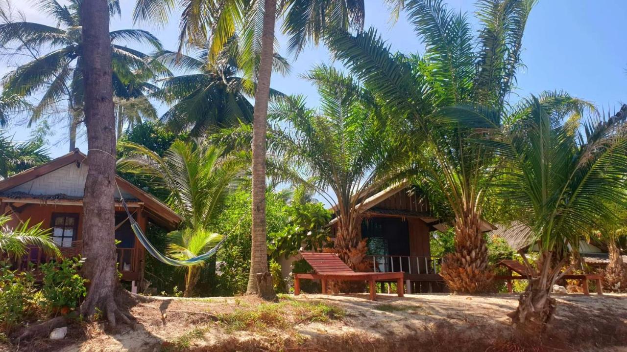 Sabai Sabai Beach Bungalows Koh Phayam Eksteriør bilde