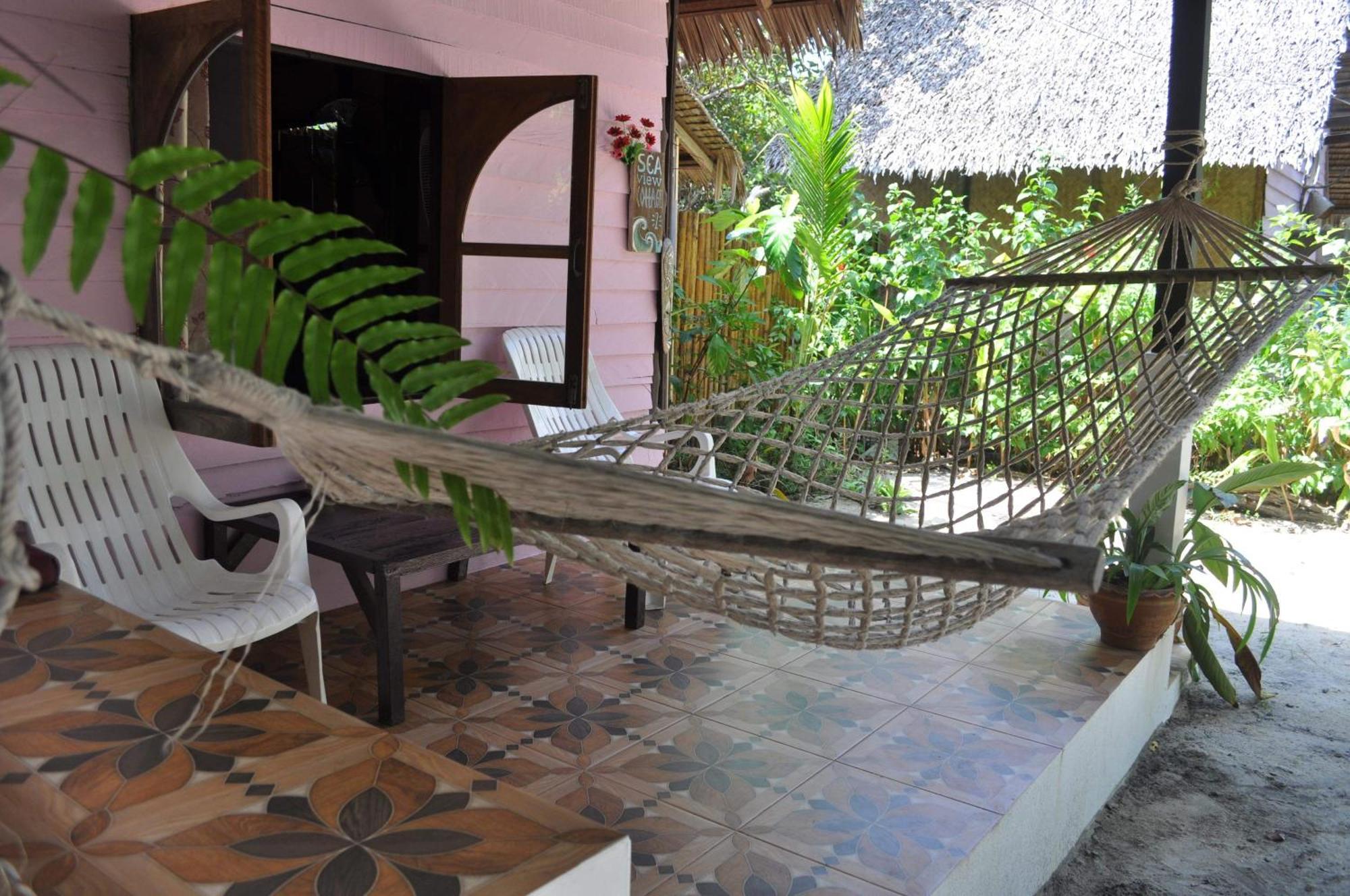 Sabai Sabai Beach Bungalows Koh Phayam Rom bilde